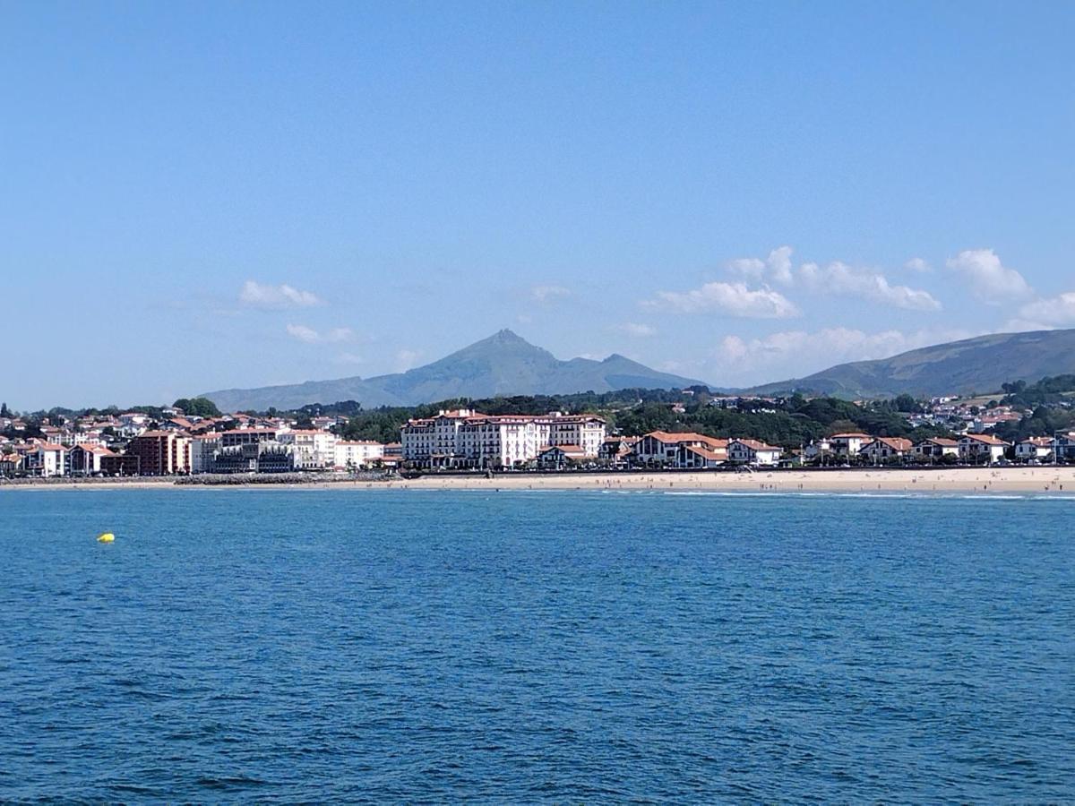 Appartement 3 Pieces Au Coeur D'Hendaye Plage エクステリア 写真